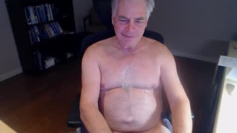 Snapshot of maxsterize2 chatting on 01-11-26, 04:39 maxsterize2 online show from 01-11-26, 04:39