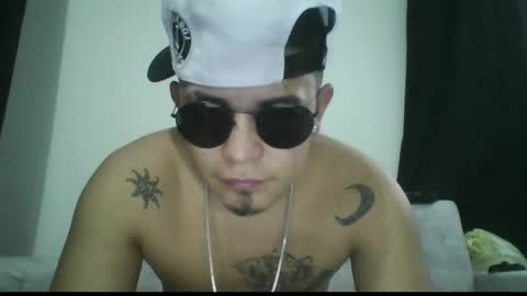 MaxTaylor online show from 04-25-26, 05:10