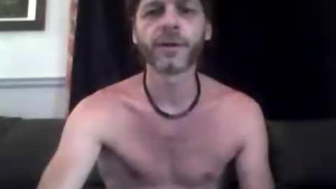 Snapshot of maxthewolf chatting on 07-15-26, 06:57 MaxTheWolf online show from 07-15-26, 06:57