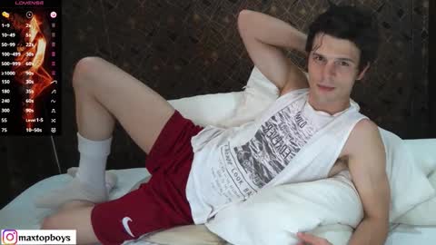 Max online show from 01-10-26, 04:36