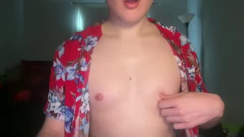 Snapshot of maxx276828 chatting on 04-07-26, 01:00 maxx276828 online show from 04-07-26, 01:00