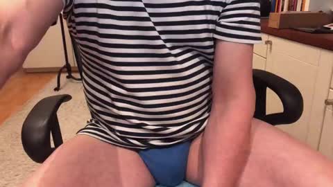 Max online show from 12-16-25, 09:58