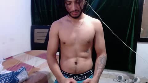 maxximus_10 online show from 12-30-24, 06:31