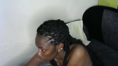 maxxinepetite online show from 12-31-24, 07:29