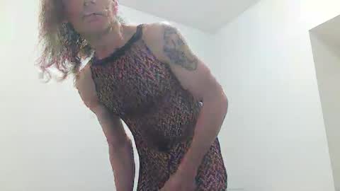 Snapshot of maxxou69hot chatting on 02-04-26, 08:31 maxxou69hot online show from 02-04-26, 08:31
