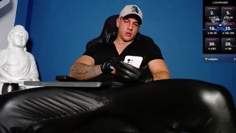 maxxxpowerful online show from 10-24-25, 03:47