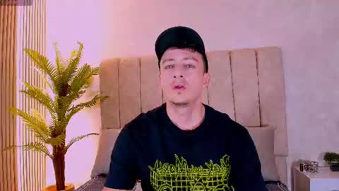 may lyonheart online show from 07-14-26, 12:02