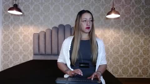 Maya online show from 09-15-25, 12:05