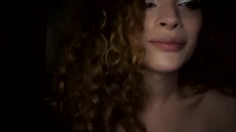 Snapshot of maya632713 chatting on 03-10-25, 10:13 Maya transgirl online show from 03-10-25, 10:13