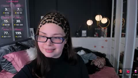 Snapshot of maya___muse chatting on 02-25-26, 02:05 Maya online show from 02-25-26, 02:05