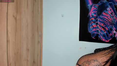 Snapshot of maya__fox chatting on 02-02-25, 02:38 OF mayitta19 online show from 02-02-25, 02:38