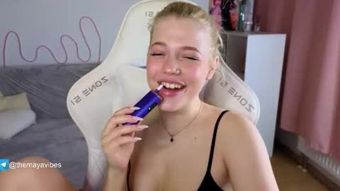 Maya online show from 03-02-26, 05:08