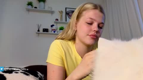 Maya online show from 03-16-26, 05:44