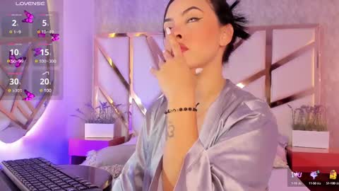 Maya online show from 02-11-25, 06:51