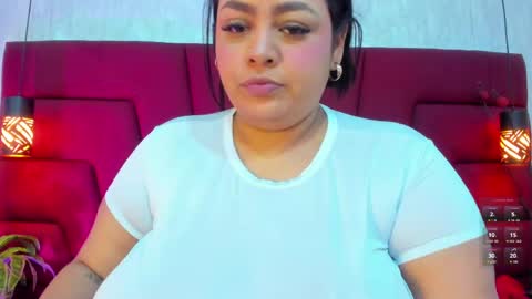 Snapshot of maya_curvy chatting on 04-18-26, 03:43 Maya online show from 04-18-26, 03:43