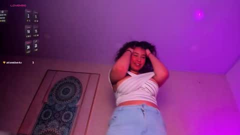 Snapshot of maya_house chatting on 10-28-25, 03:54 maya_house online show from 10-28-25, 03:54