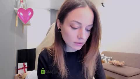 Maya online show from 12-15-25, 03:27