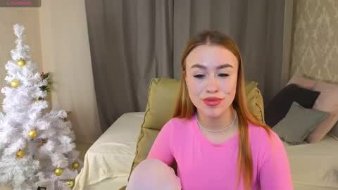 Snapshot of maya_lolly chatting on 12-14-24, 10:50 Maya online show from 12-14-24, 10:50