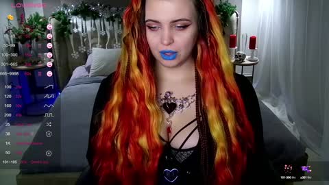 Snapshot of maya_mils chatting on 01-07-25, 01:06 Maya Mils online show from 01-07-25, 01:06