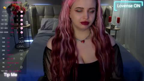 Snapshot of maya_mils chatting on 03-10-25, 04:07 Maya Mils online show from 03-10-25, 04:07