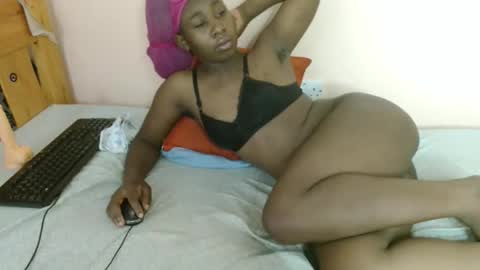 Snapshot of maya_nyla chatting on 04-14-26, 12:11 Faith online show from 04-14-26, 12:11