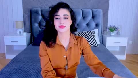 Maya online show from 11-14-25, 02:38