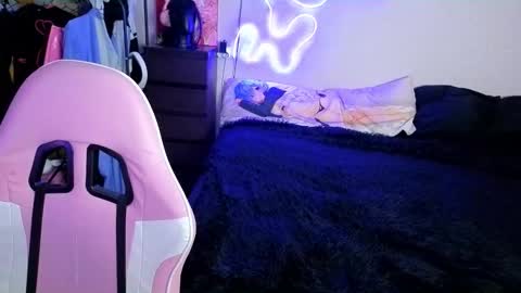 Maya Viola online show from 10-07-25, 05:59