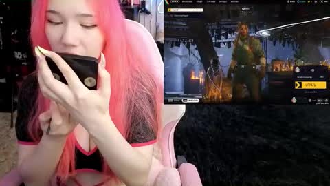 Snapshot of maya_viola chatting on 12-20-25, 05:47 Maya Viola online show from 12-20-25, 05:47