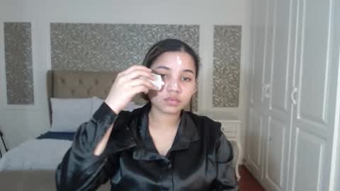 Maya online show from 11-30-25, 07:29