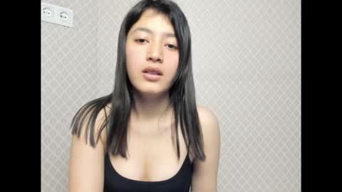 Snapshot of mayachka10 chatting on 09-27-25, 05:18 mayachka10 online show from 09-27-25, 05:18