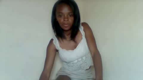 Snapshot of mayalabelle chatting on 11-01-25, 09:00 mayalabelle online show from 11-01-25, 09:00