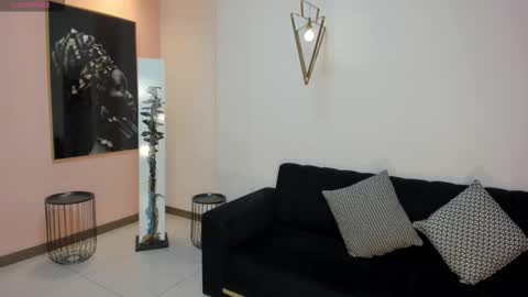 Maya online show from 01-17-26, 03:22