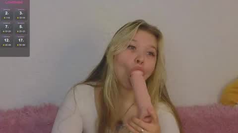 Maya  online show from 10-25-25, 06:21