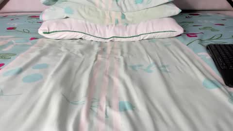 Maybelline69 online show from 11-24-25, 11:04