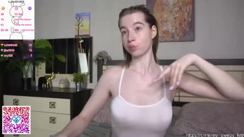 Snapshot of maydaedgin chatting on 09-11-25, 07:14 Violet online show from 09-11-25, 07:14