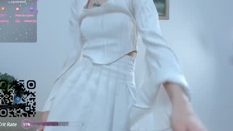 Snapshot of maydaguy chatting on 12-22-24, 09:33 Megan online show from 12-22-24, 09:33