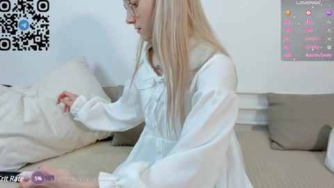 Snapshot of maydaguy chatting on 01-16-25, 01:36 Megan online show from 01-16-25, 01:36