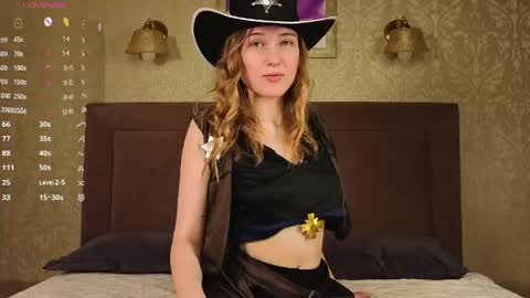 Snapshot of maydaguy chatting on 05-04-26, 04:19 Megan online show from 05-04-26, 04:19