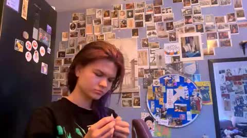 Rose online show from 03-06-26, 07:27