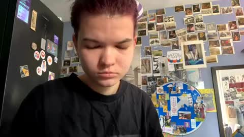 Rose online show from 04-14-26, 09:26