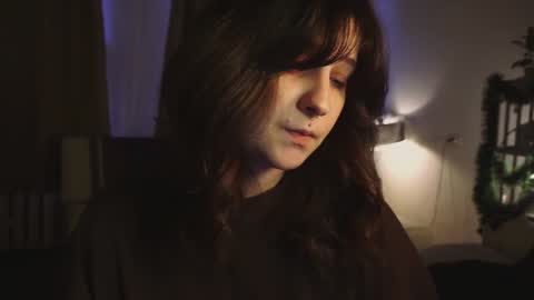 Snapshot of maymary_ chatting on 12-20-24, 09:21 Mary . online show from 12-20-24, 09:21