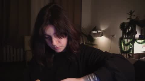 Snapshot of maymary_ chatting on 12-22-24, 06:28 Mary . online show from 12-22-24, 06:28