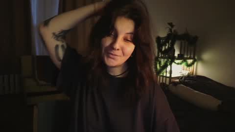 Snapshot of maymary_ chatting on 12-26-24, 08:39 Mary . online show from 12-26-24, 08:39