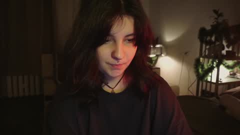 Snapshot of maymary_ chatting on 12-31-24, 05:44 Mary . online show from 12-31-24, 05:44