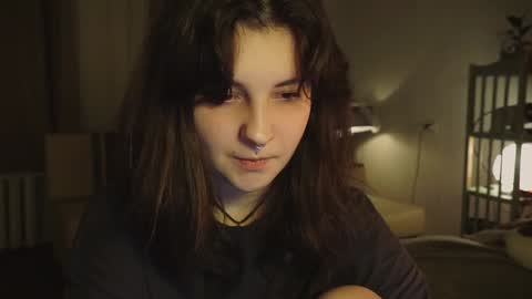 Snapshot of maymary_ chatting on 01-04-25, 05:48 Mary . online show from 01-04-25, 05:48