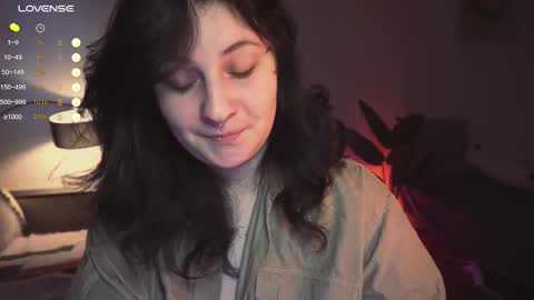 Snapshot of maymary_ chatting on 03-10-25, 05:11 Mary . online show from 03-10-25, 05:11