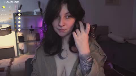 Snapshot of maymary_ chatting on 03-10-25, 08:15 Mary . online show from 03-10-25, 08:15