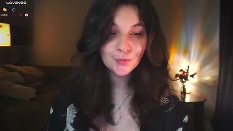 Snapshot of maymary_ chatting on 10-10-25, 05:50 Mary . online show from 10-10-25, 05:50