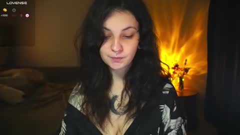 Snapshot of maymary_ chatting on 11-07-25, 05:40 Mary . online show from 11-07-25, 05:40