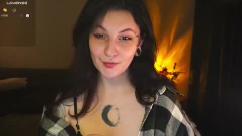 Snapshot of maymary_ chatting on 11-20-25, 05:29 Mary . online show from 11-20-25, 05:29